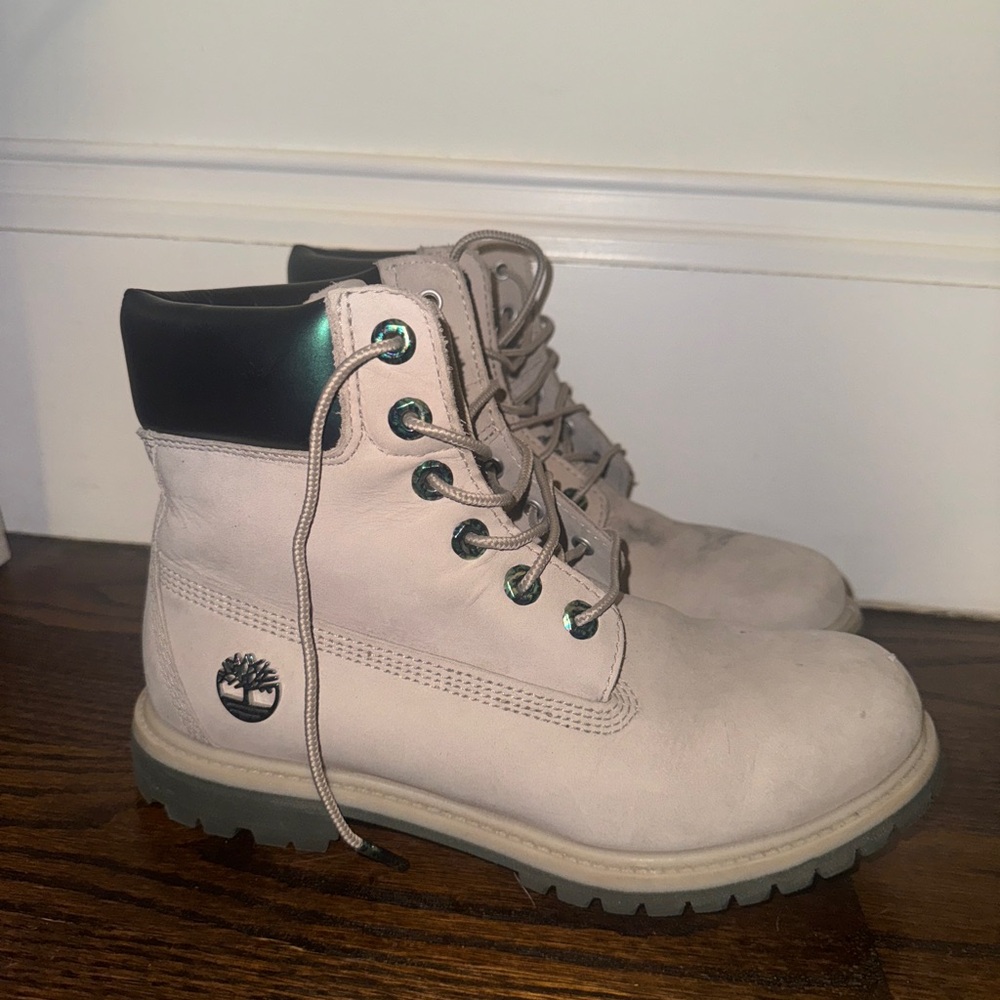 Timberland Gray Boots with Black Top